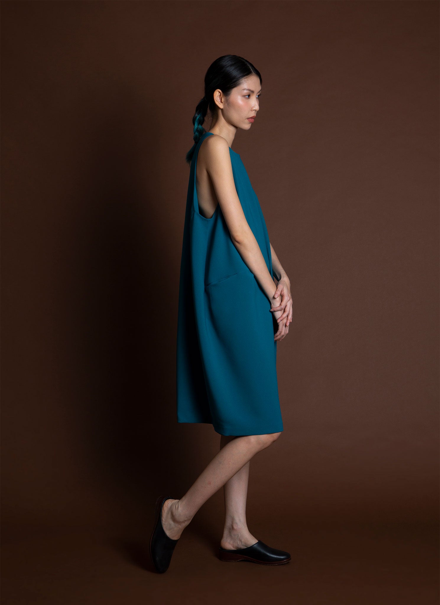 KAAREM - Flux Sleeveless Dropped Armhole Pocket Dress