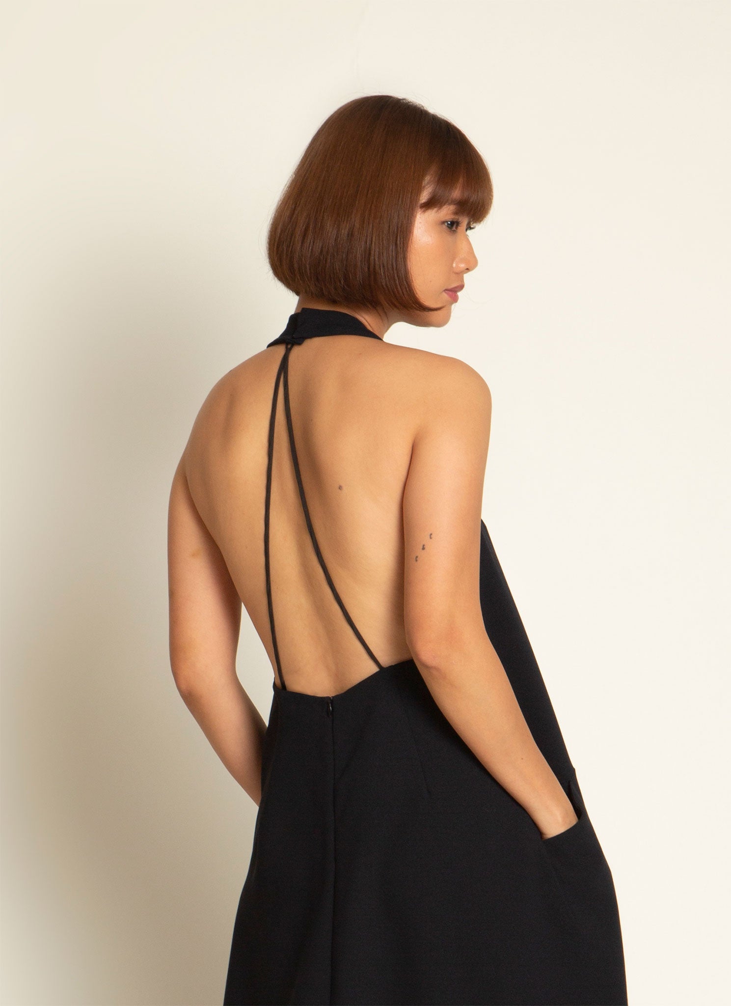 Weed Halter Pocket Dress w/ Removable Straps in Black Blue