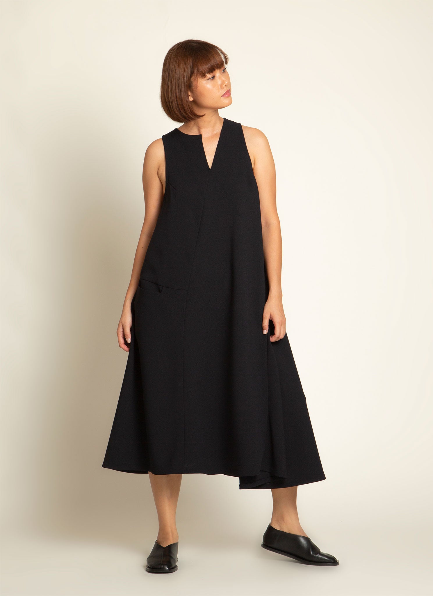 Diagonal Xéo A-Line Pocket Dress