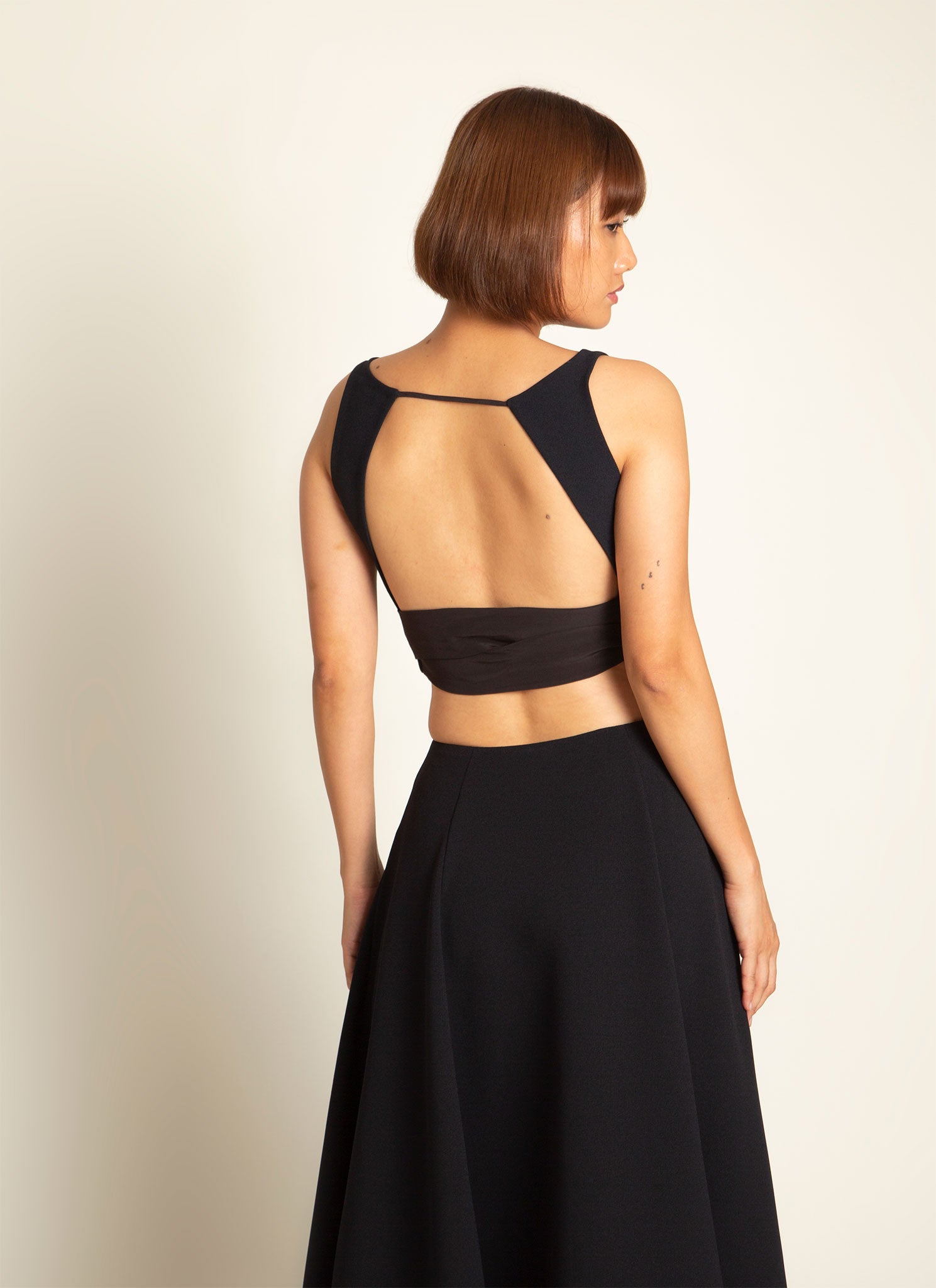 backless dress with bralette The best backless strapless bra + bra hacks, tips & tricks!