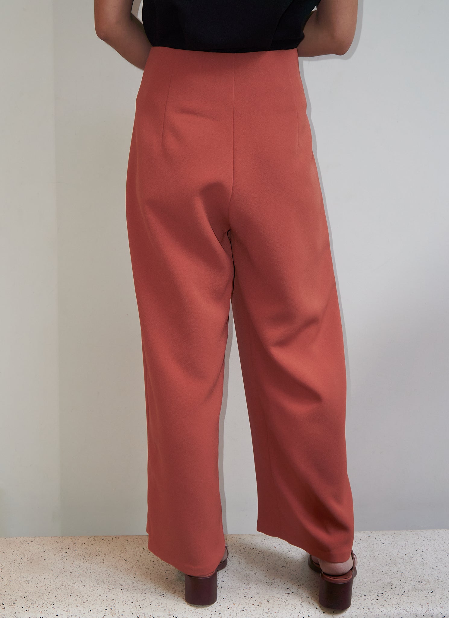 Allium Wide Leg Straight Pant Unisex in Coral