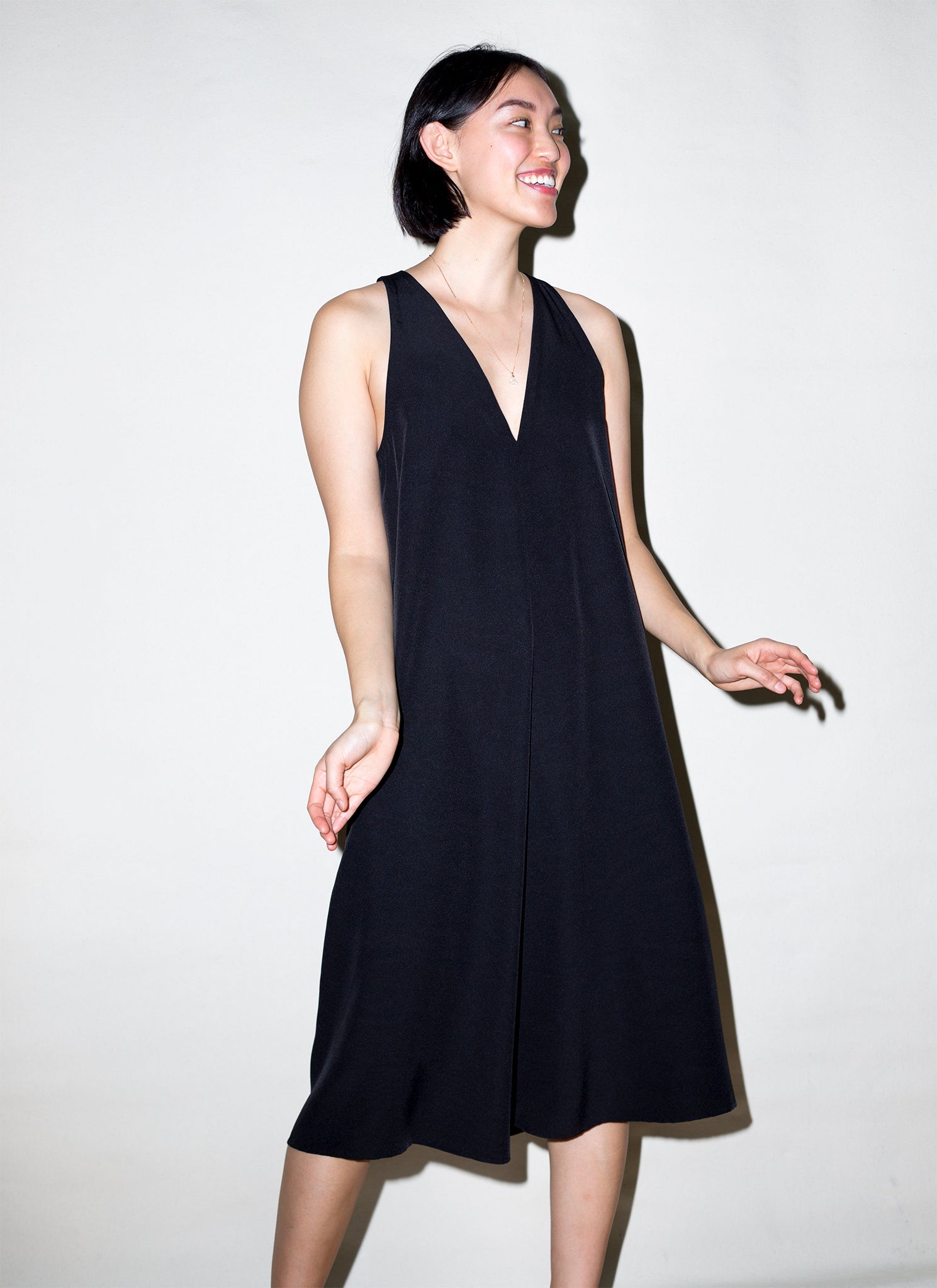 KAAREM - Sum Sleeveless V-Neck Silk Dress - Black Silk KAAREM - Sum Sleeveless V-Neck Silk Dress - Black Silk