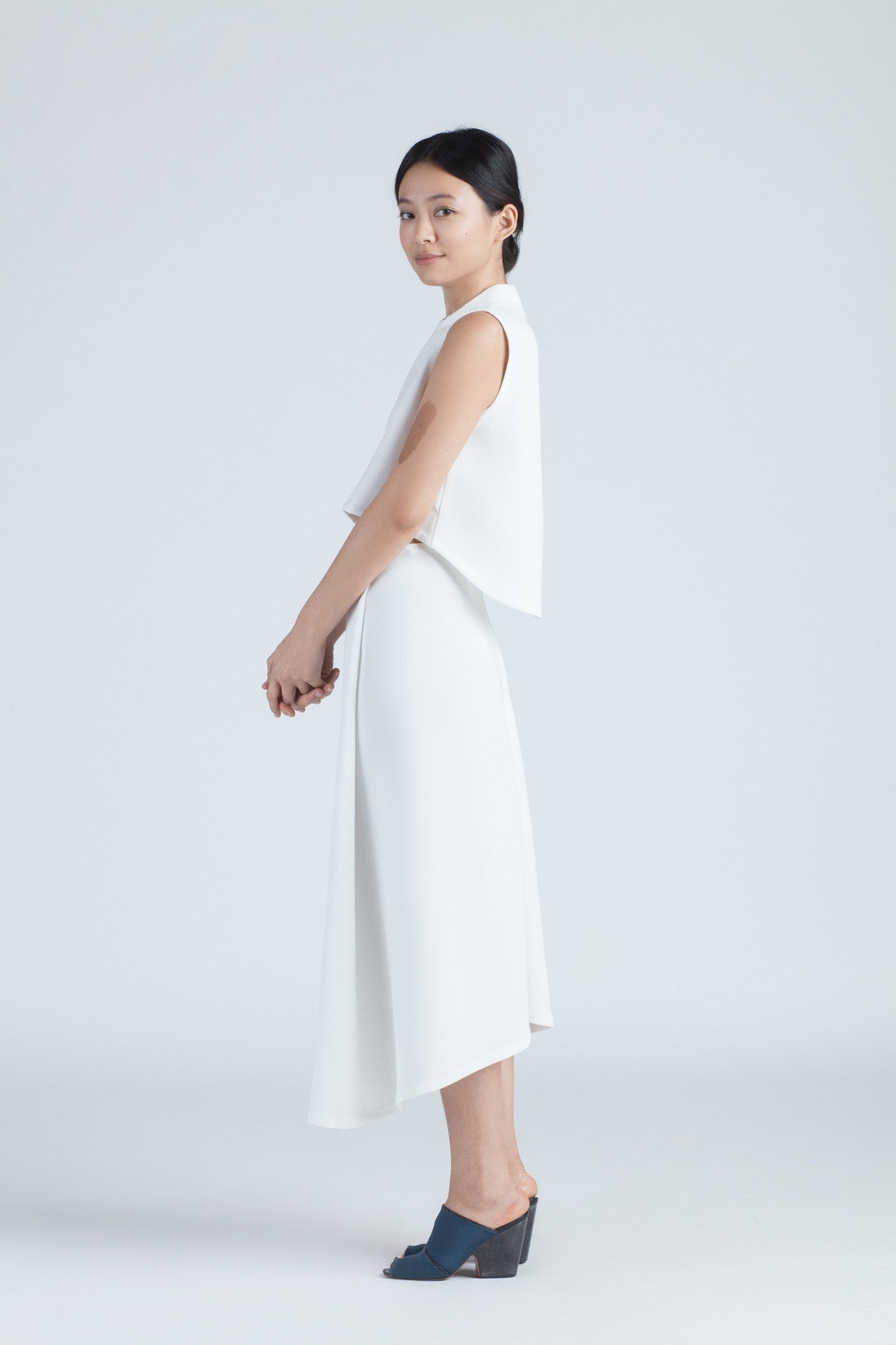 KAAREM - Stream Deep Pleated Midi Skirt - White