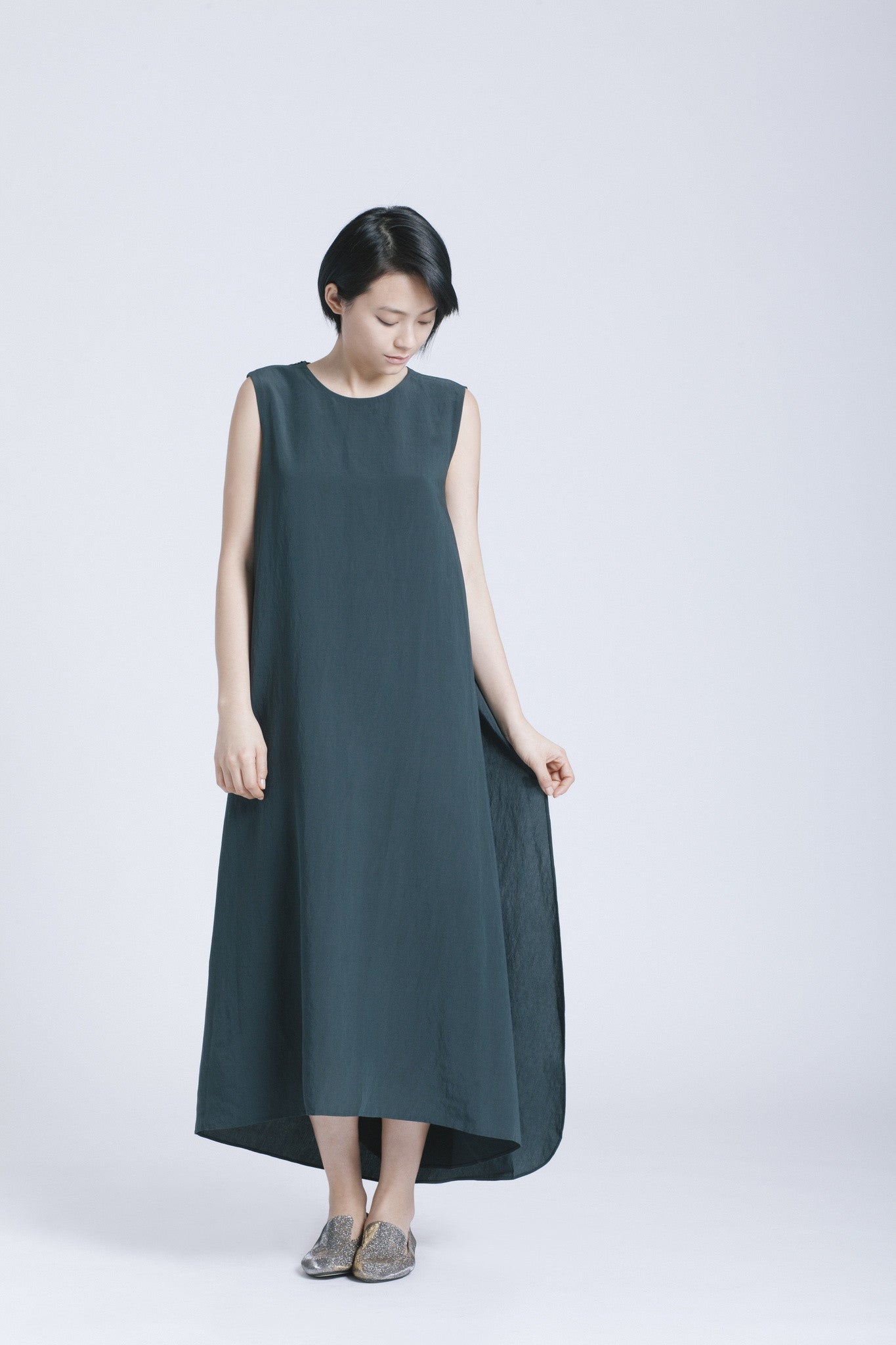 KAAREM - Turn Sleeveless Overlap Maxi Dress - Dark Green