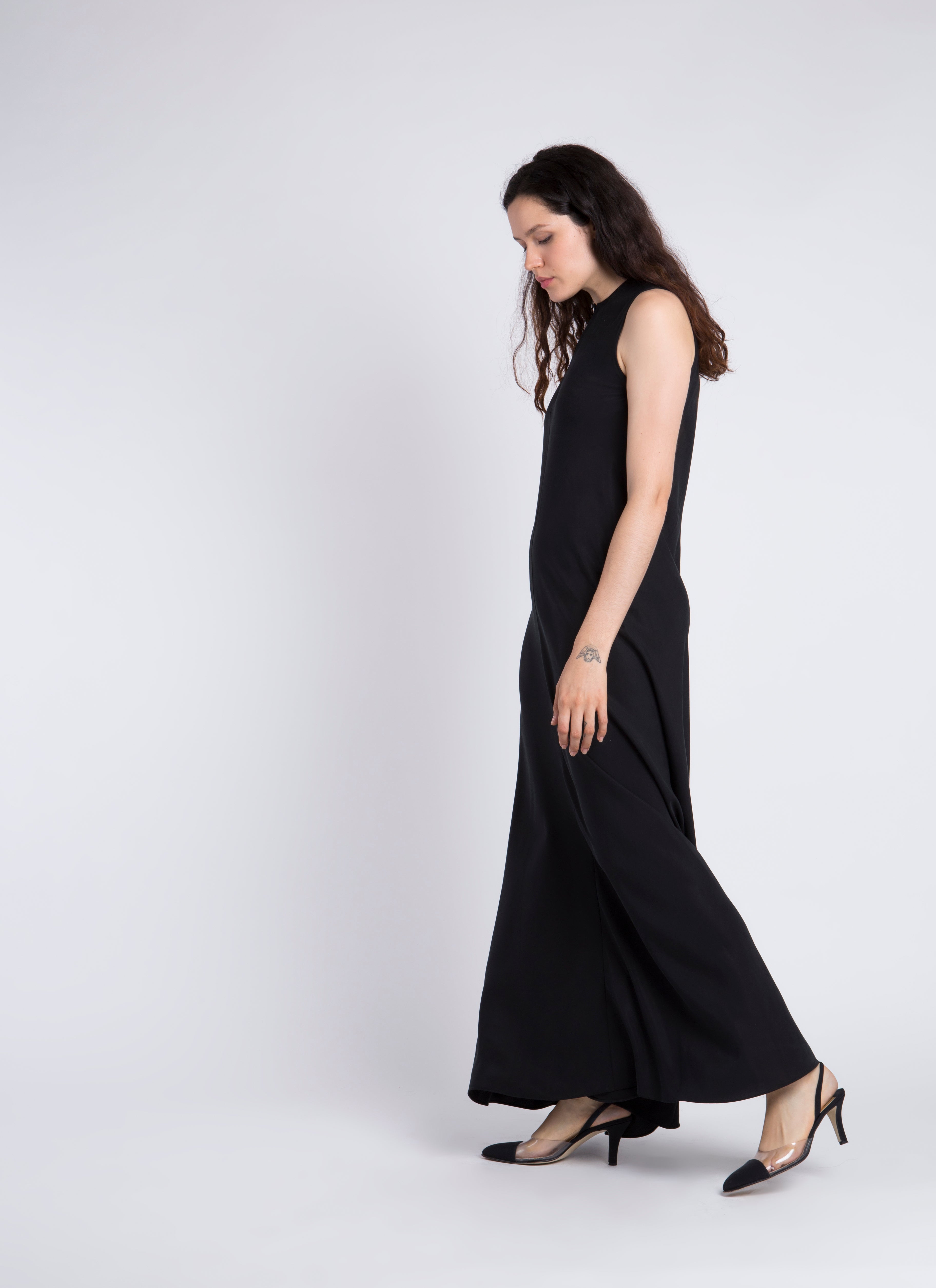 KAAREM - Calo Front Seam Sleeveless A-Line Dress - Black KAAREM - Calo Front Seam Sleeveless A-Line Dress - Black