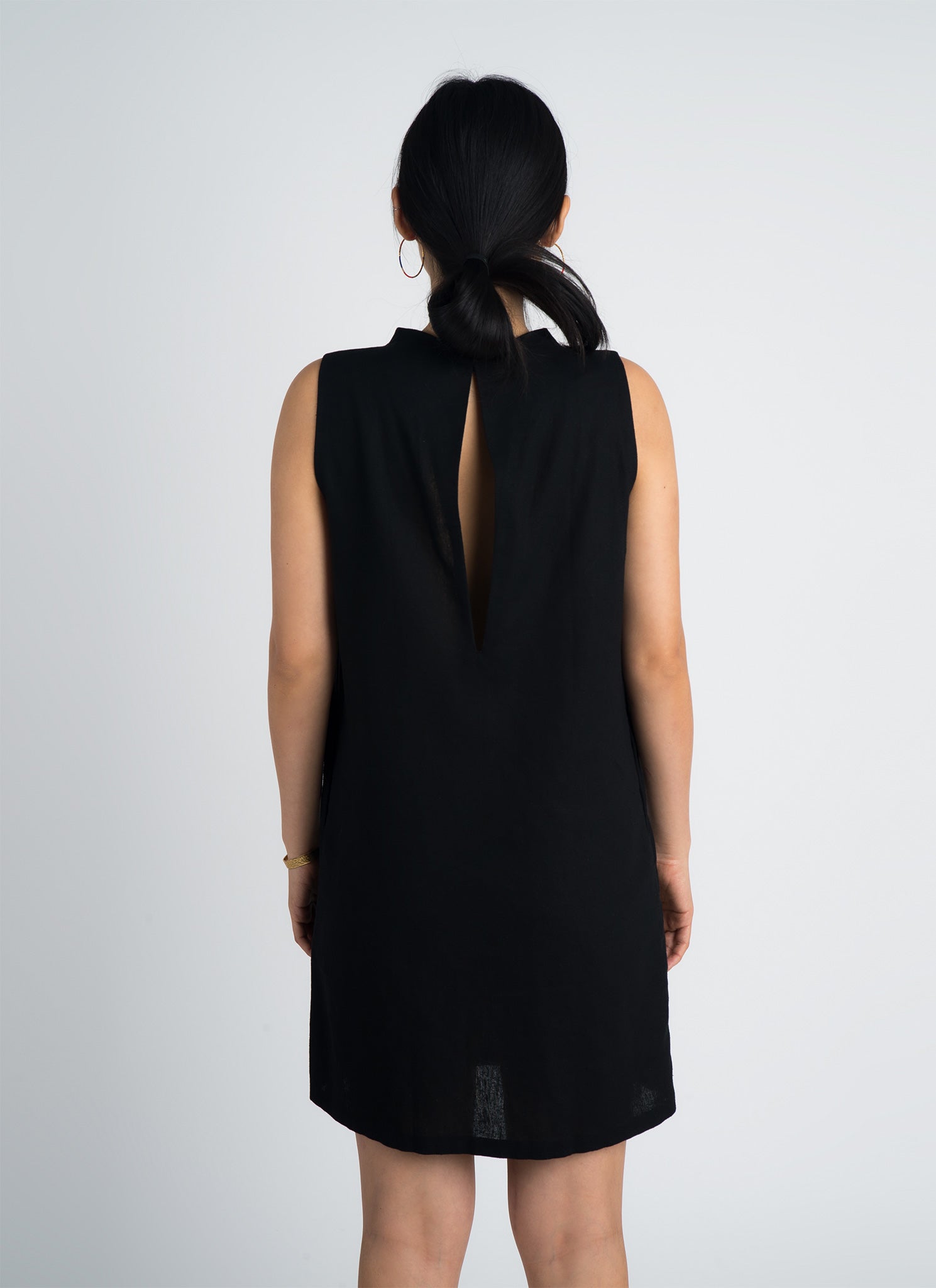 KAAREM - Dust Sleeveless Pocket Dress - Black KAAREM - Dust Sleeveless Pocket Dress - Black