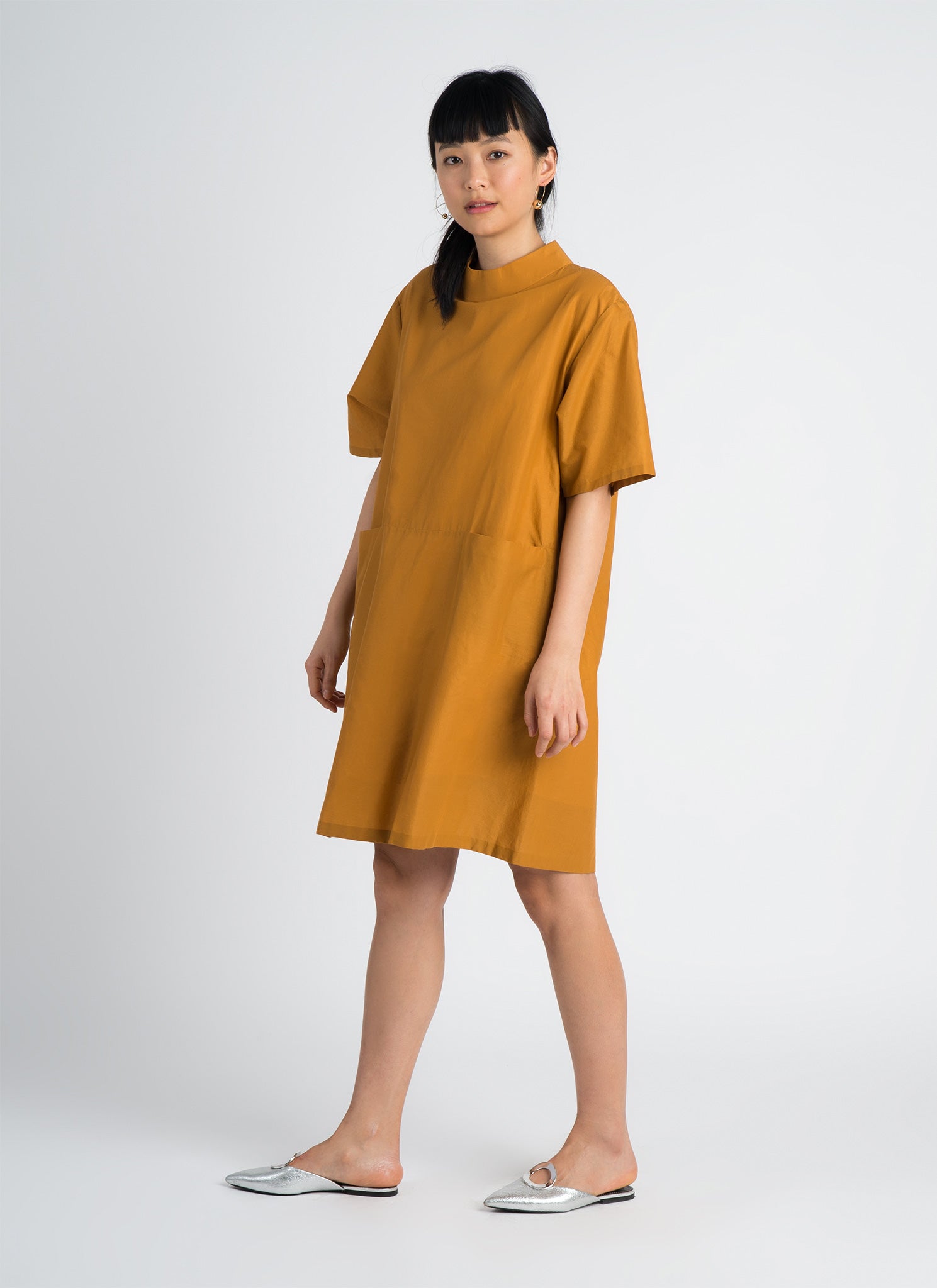 Emerald Mockneck Short Sleeve Dress Emerald Mockneck Short Sleeve Dress