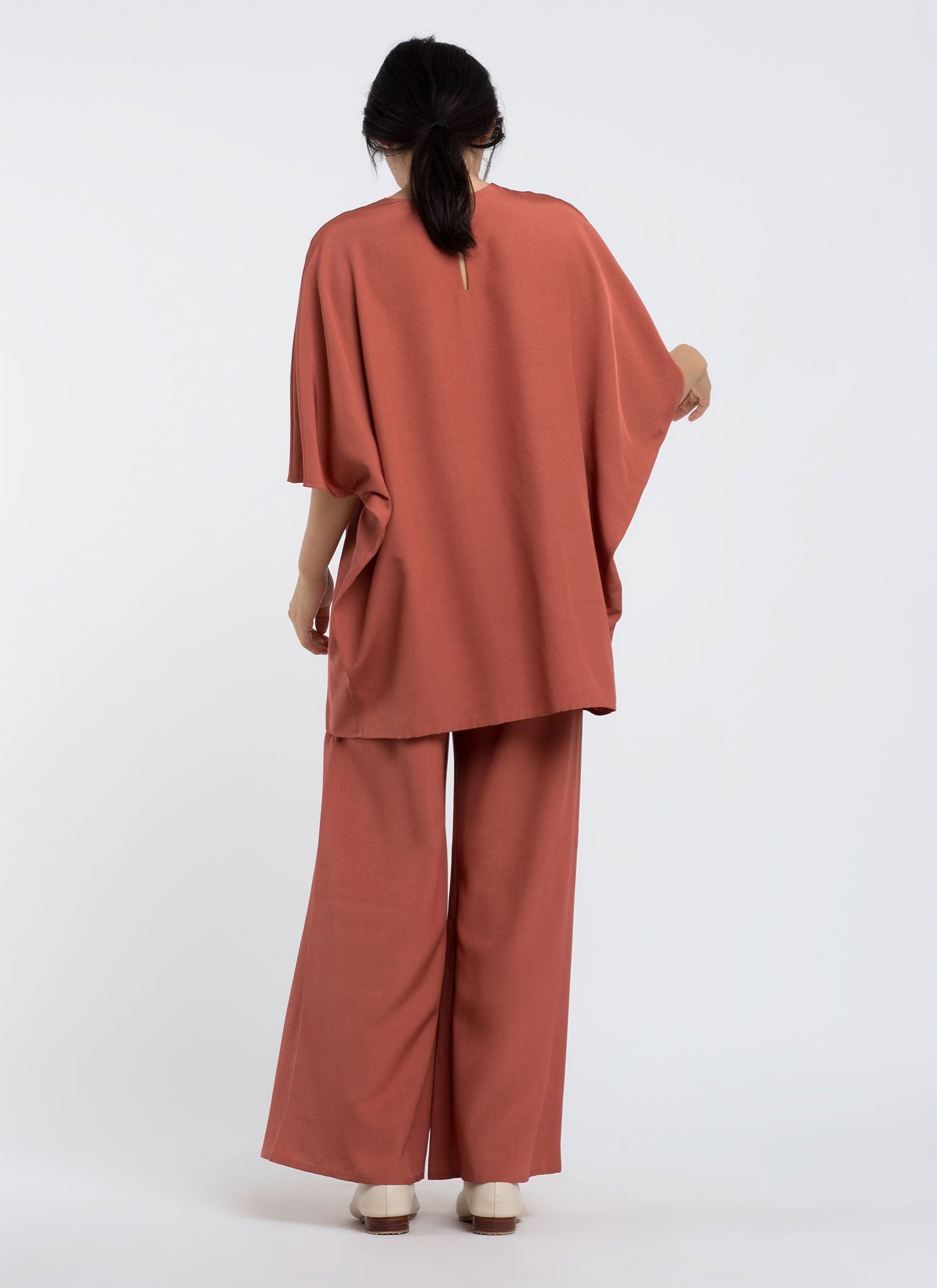 MaxMara Weekend Placido terracotta trousers in pure cotton sateen trousers  with an elasticated waistband