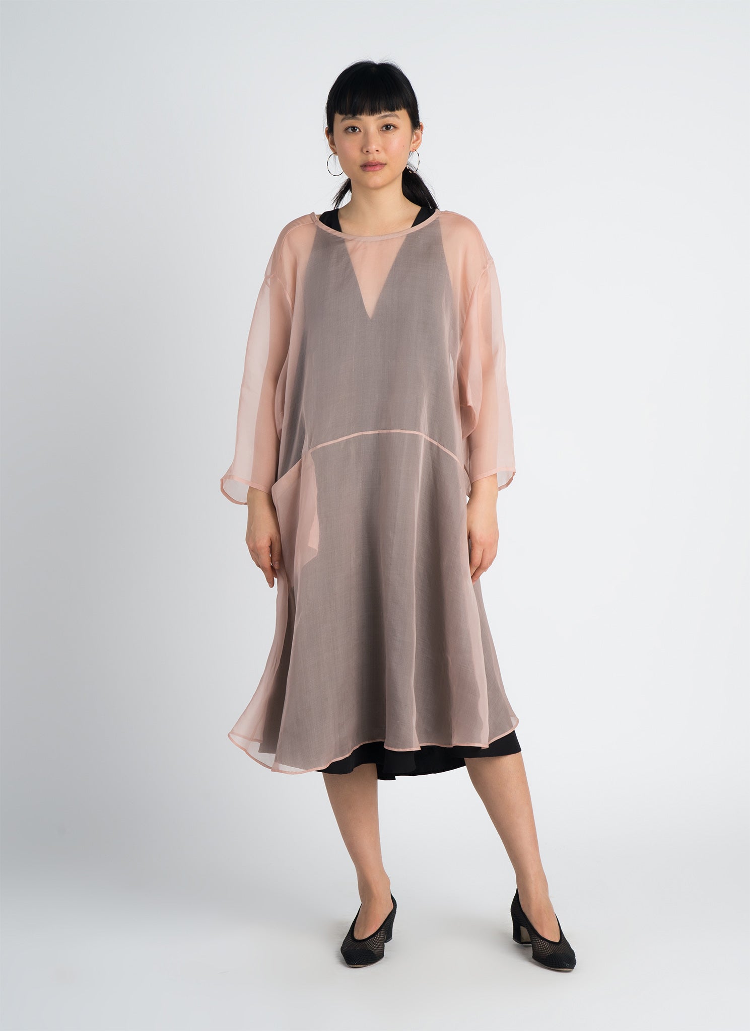 KAAREM - Giang Bi Dropped Sleeve Back V Organza Silk Pocket Dress