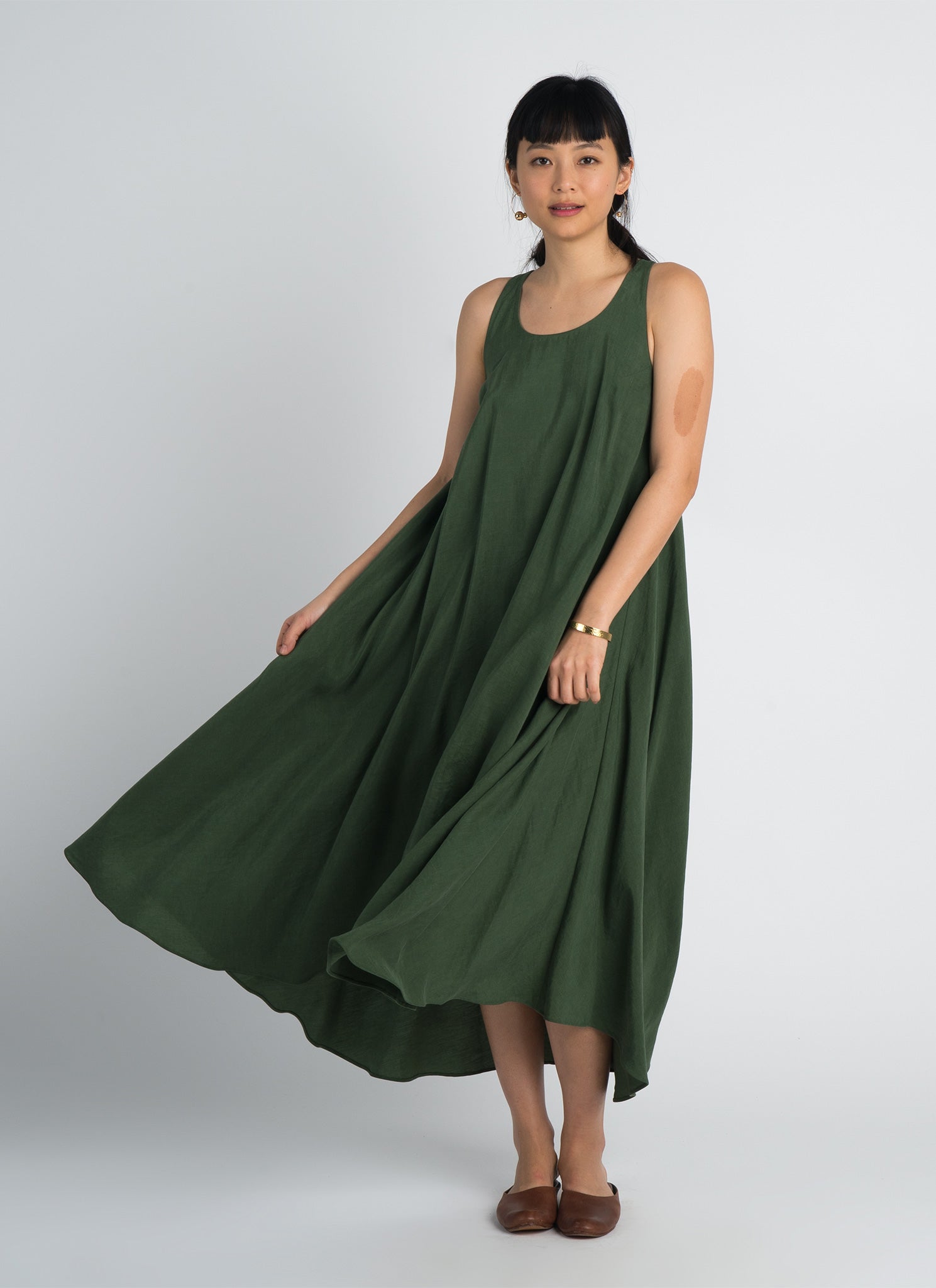 slim fit dress slacks Thanh Ca Sleeveless Midi Racerback Tent Dress