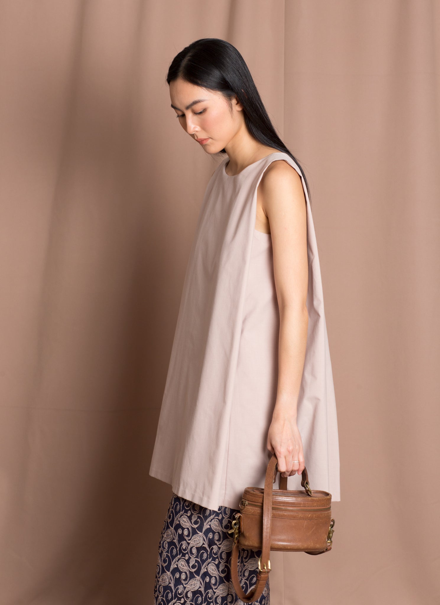 strapless open back dress Naseem Linen Open-Back Dress Off White – Bahr Boutique