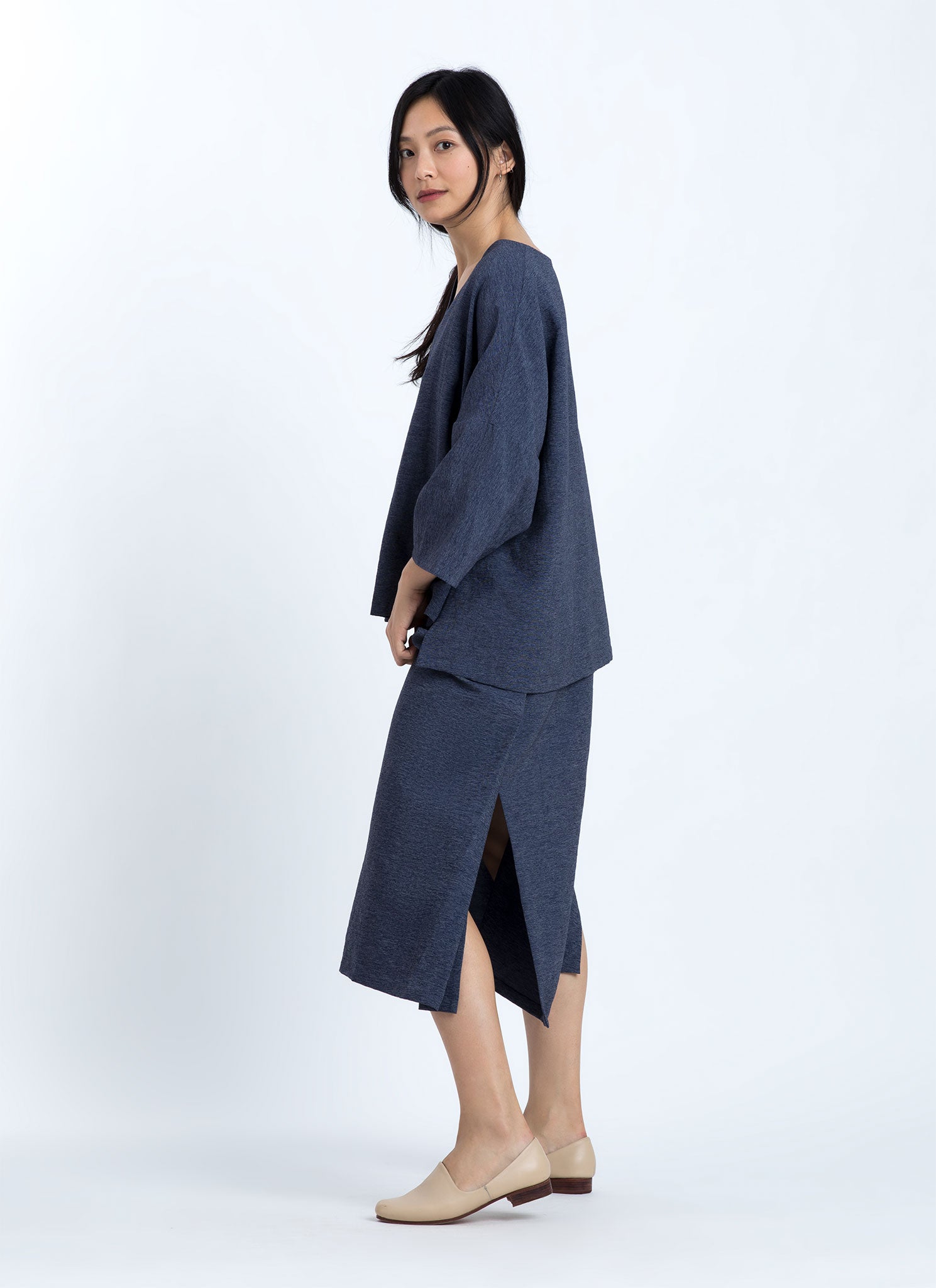 KAAREM - Patches Textured Midi Skirt - Dark Blue
