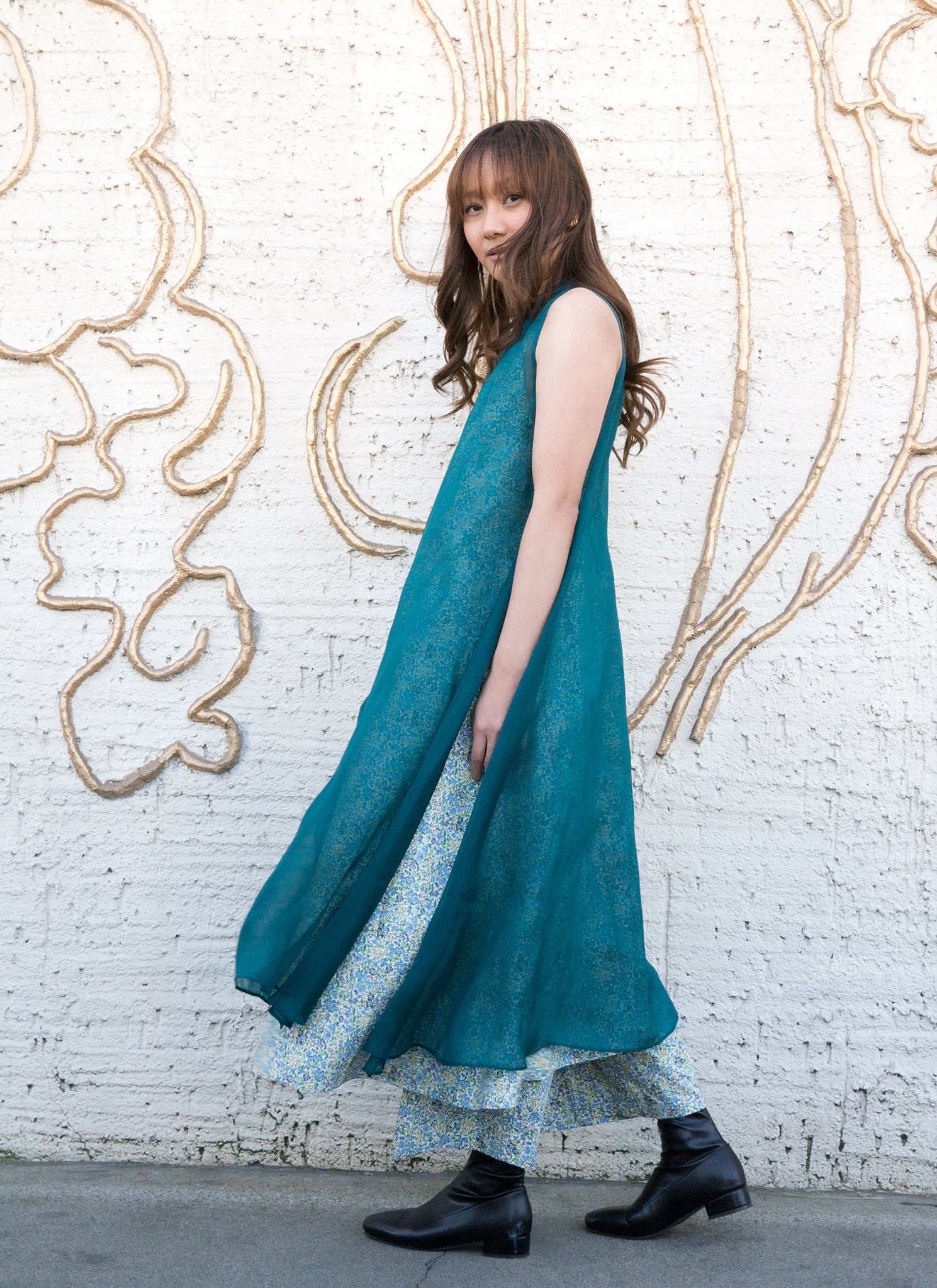 KAAREM - Glass Overlap Side Slit Organza Silk Dress - Turquoise / Sea Green KAAREM - Glass Overlap Side Slit Organza Silk Dress - Turquoise / Sea Green