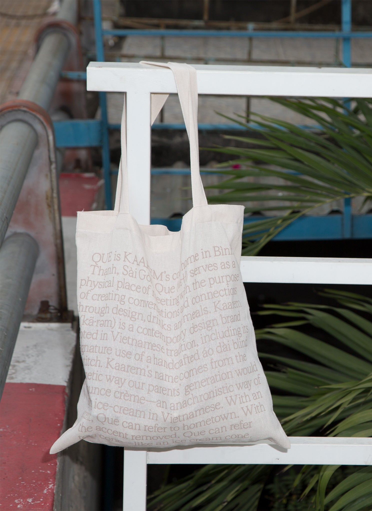 KAAREM - QUE Official Reusable Tote Bag