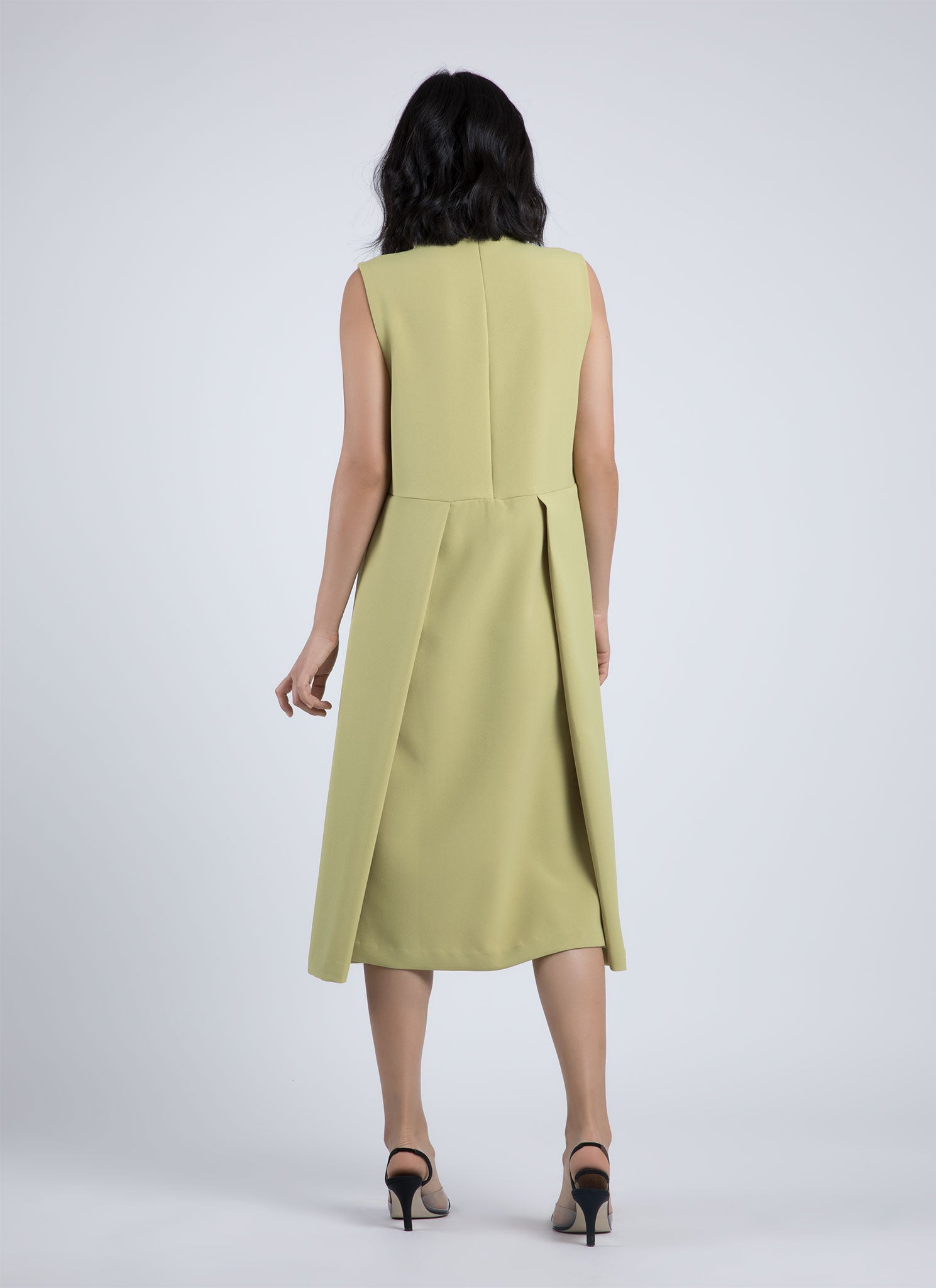 Skywave Sleeveless Back Pleat Slit Dress Avocado